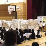 室生小学校２年生の食育発表会